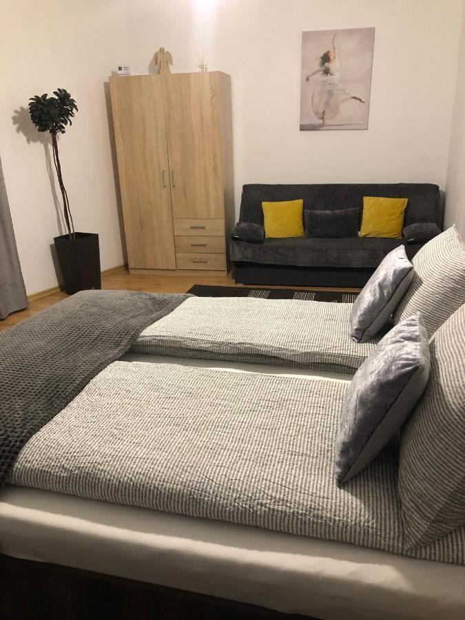 Apartament Basak 2 Lägenhet Deva Exteriör bild